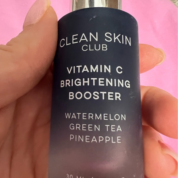 Clean Skin Club Vitamin C Booster - Picture 3 of 3